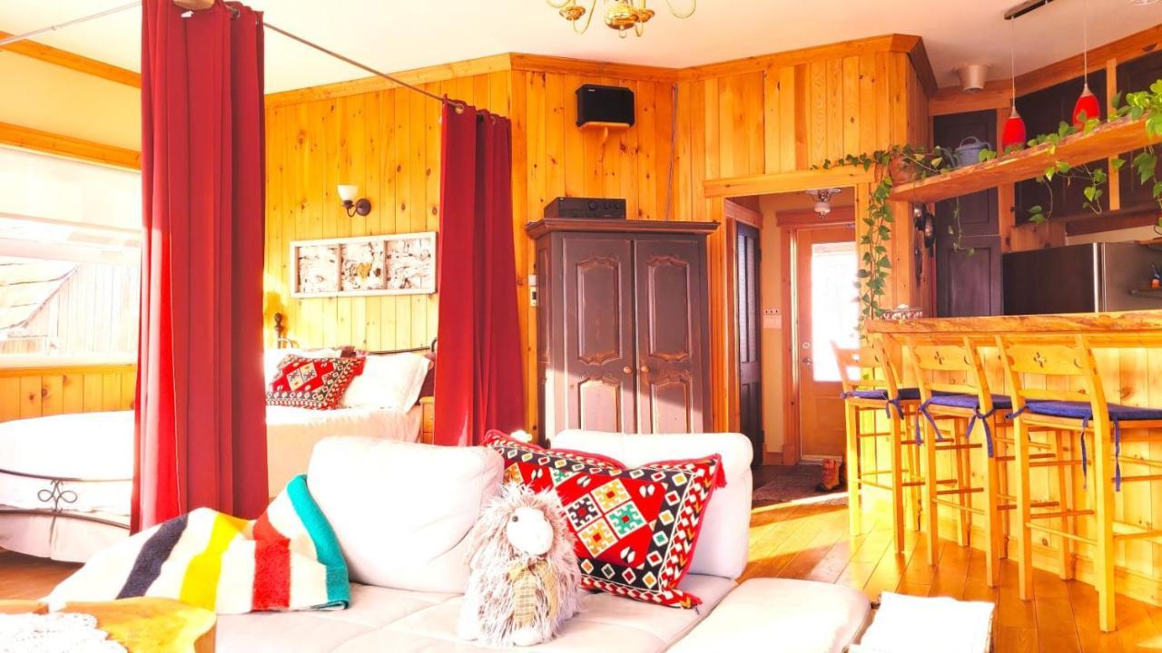 La Vieille Ferme, Ecogite Saint-Fulgence Ngoại thất bức ảnh
