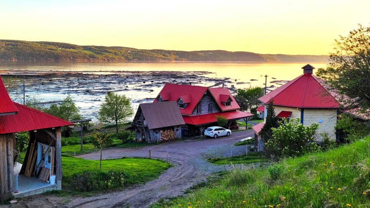 La Vieille Ferme, Ecogite Saint-Fulgence Ngoại thất bức ảnh